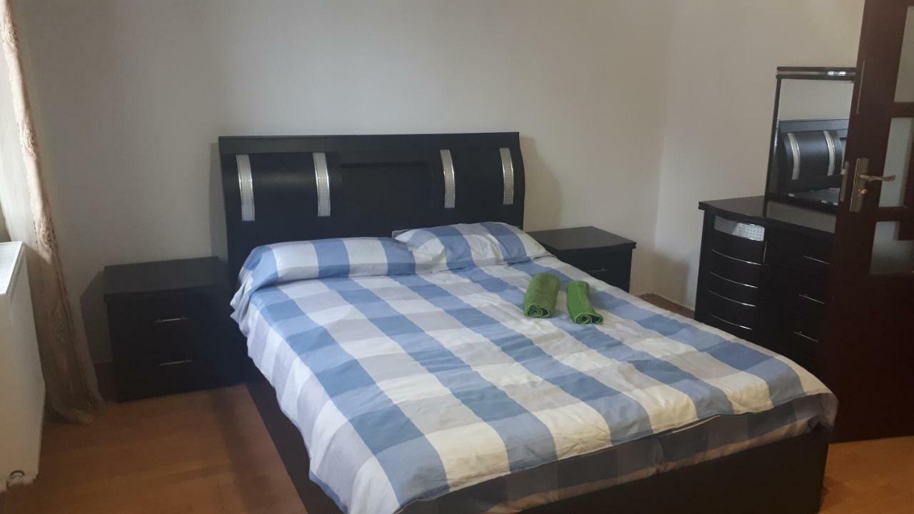 Enjoy The Hostel Batumi Kültér fotó